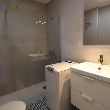 Del Parque Flats Parras Apartment *